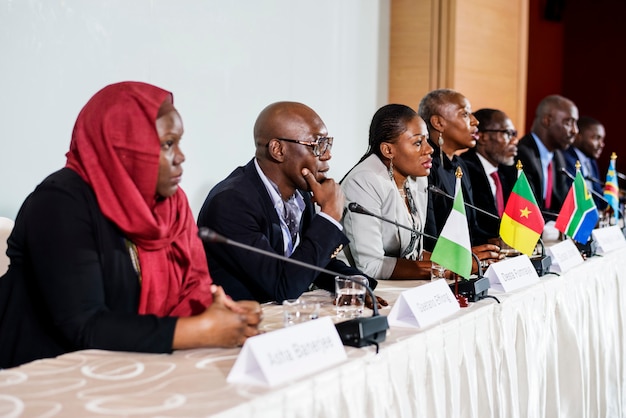 Vielfalt Menschen repräsentieren internationale Konferenzpartnerschaft