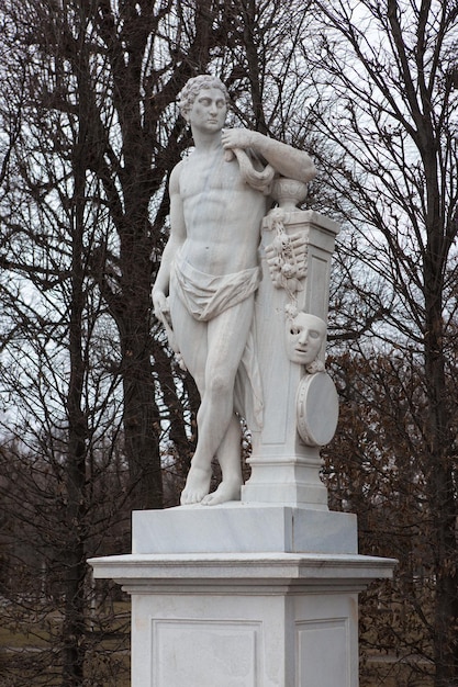 Viena Austria 12 12 2018 Estatua de Viena en el parque del castillo Schonbrunn