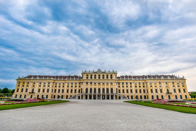 VIENA, AUSTRIA. Ver en el Palacio de Schoenbrunn