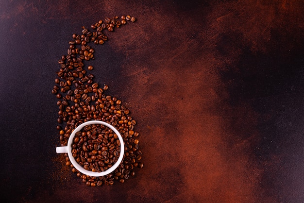 El vigorizante café de la mañana con dulces. Se puede utilizar como fondo.