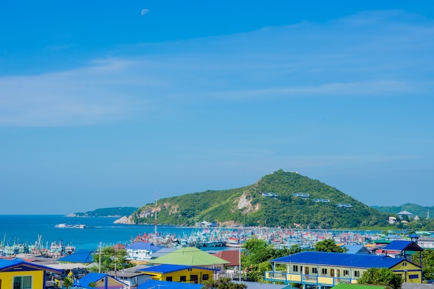 Vila dos pescadores na tailândia