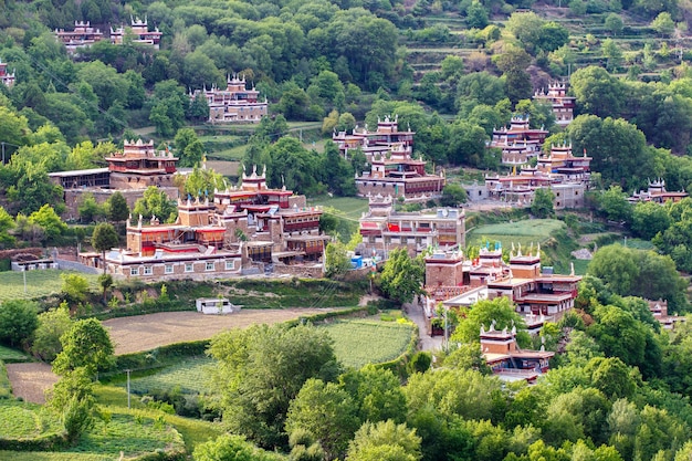 Vila tibetana de Danba em Sichuan, China