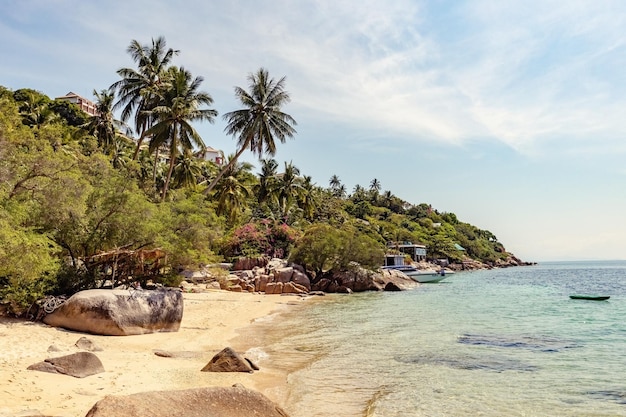 Villa de playa tropical junto al mar en Koh Tao, Samui, Tailandia