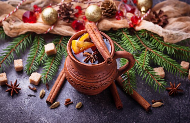 Vinho quente, bebida quente de inverno