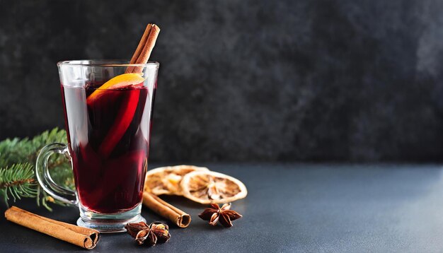 Foto vino tinto con canela, naranja y especias