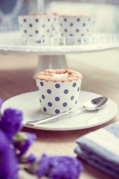 Vintage-Farbton Cupcake und Lavendel