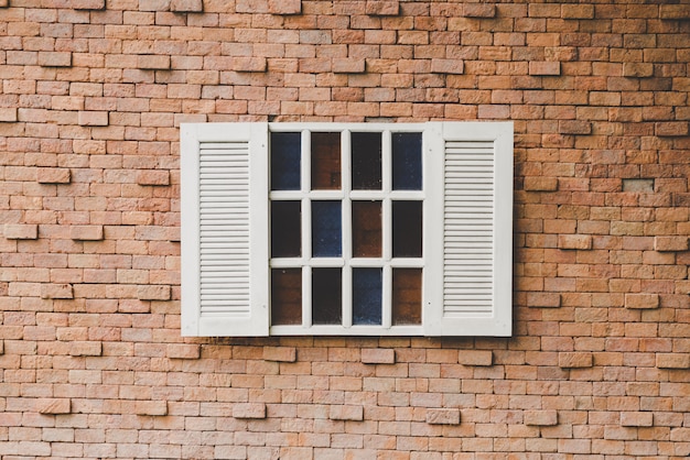 Vintage Fenster auf Mauer