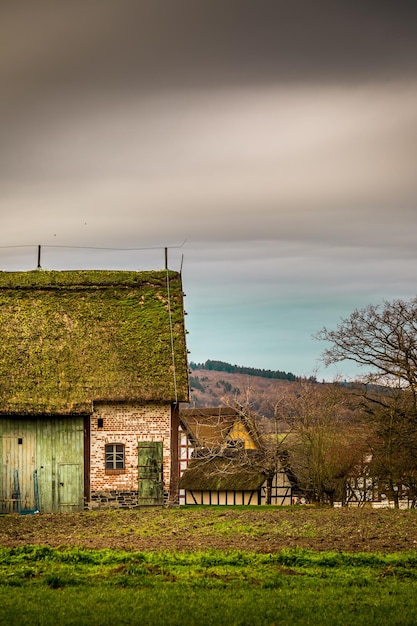 Vintages altes deutsches Architektur-Bauernhaus-Foto