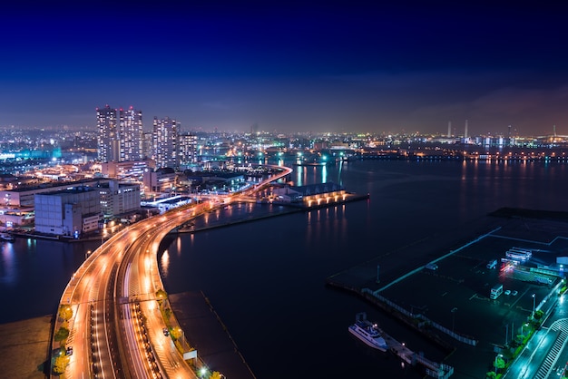 Visão noturna yokohama bay