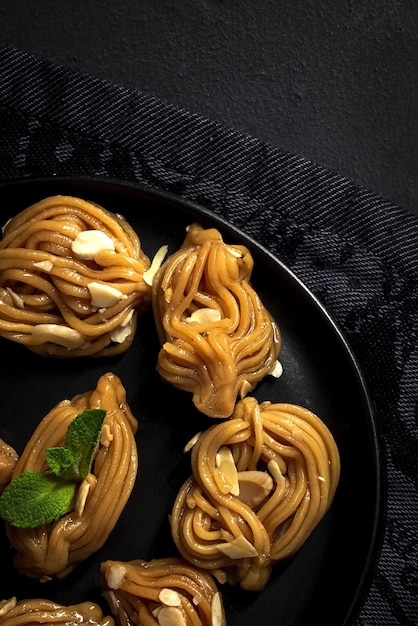 Foto visión en ángulo alto de los alimentos en el plato