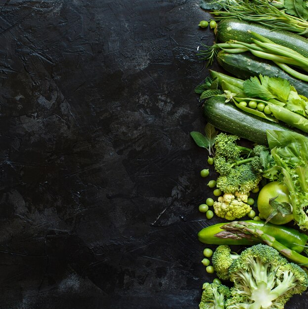 Foto visión en ángulo alto de las verduras