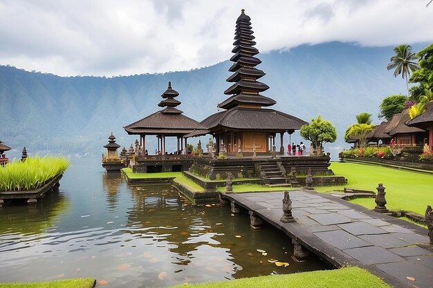 Foto visita turística al templo de pura ulun danu bratan en bali, indonesia