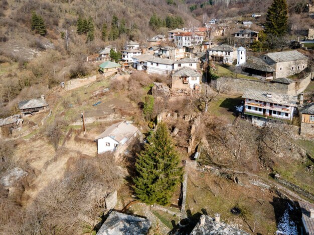 Foto vista aérea de la aldea de kosovo, bulgaria