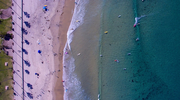 Vista aérea de los barcos en el mar