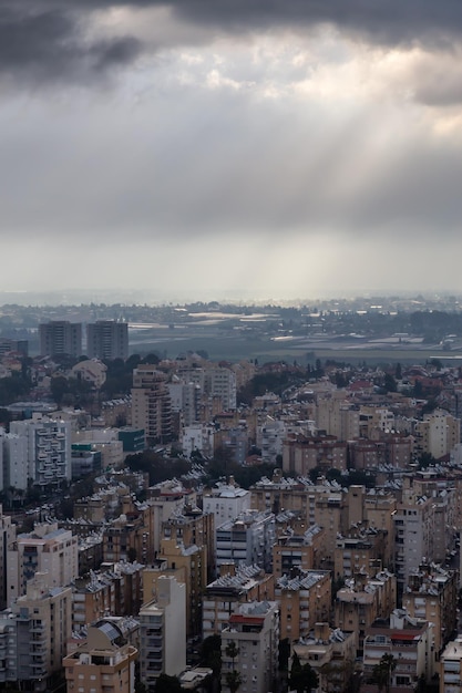 Vista aérea de un barrio residencial en una ciudad Netanya Israel