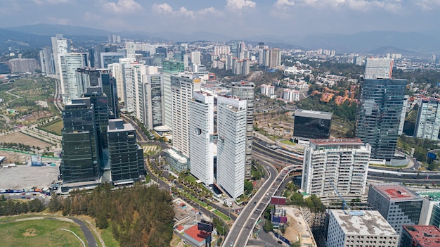 Vista aérea del centro de negocios en Santa Fe México