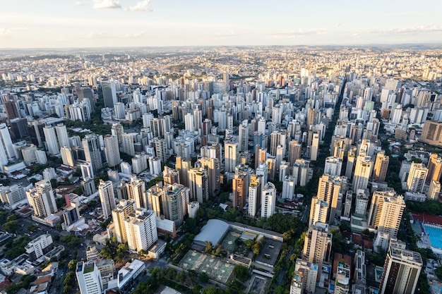 Vista aérea de la ciudad de Belo Horizonte, en Minas Gerais, Brasil.