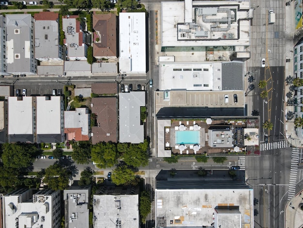 Vista aérea de la ciudad de Beverly Hills en el condado de Los Ángeles de California Hogar de muchas estrellas de Hollywood