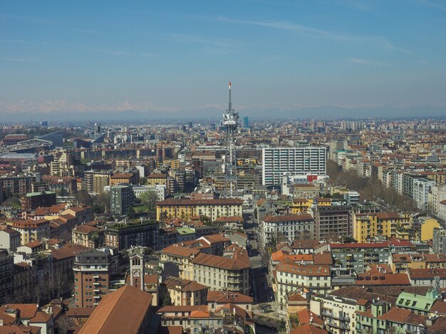 Vista aérea de la ciudad de Milán en Italia