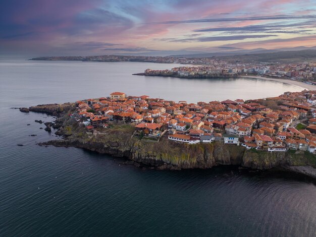 Vista aérea de la ciudad vieja Sozopol Burgas región Bulgaria