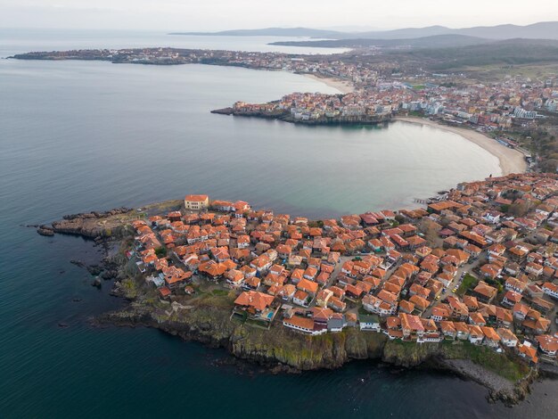 Vista aérea da antiga cidade de Sozopol Burgas, região da Bulgária