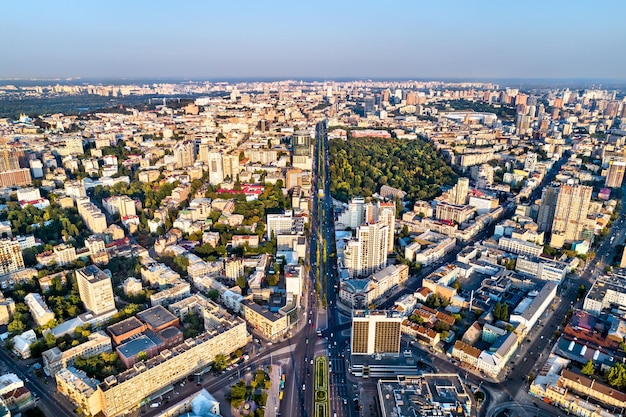 Vista aérea da avenida taras shevchenko em kiev ucrânia