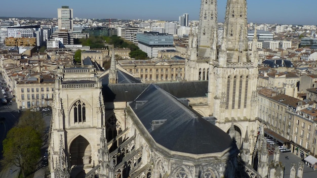 Vista aérea da Catedral de Saint Andre Bordeaux