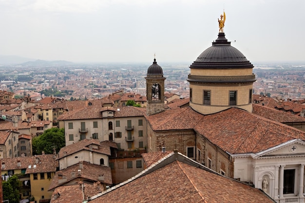 Vista aérea da cidade de Citta Alta Upper em Bergamo Itália