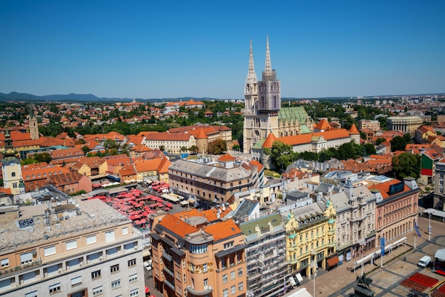 Vista aérea da cidade de zagreb, capital da croácia.