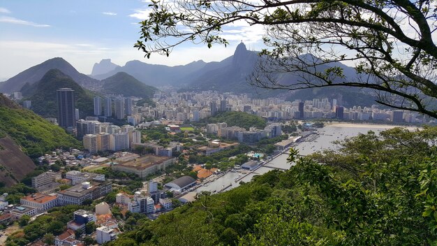 Vista aérea da cidade do Rio de Janeiro, Brasil.