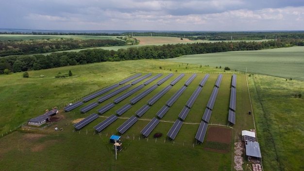 vista aérea da estação de energia solar, vista aérea superior da Fazenda Solar.