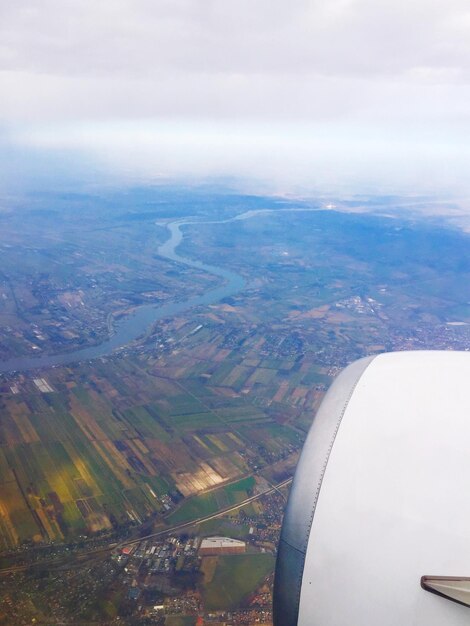 Foto vista aérea da paisagem contra o céu