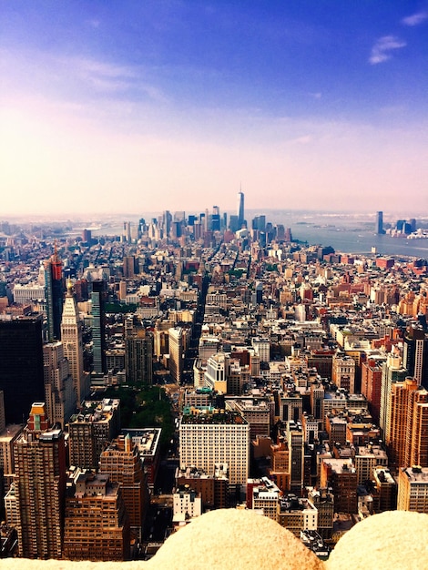 Foto vista aérea da paisagem urbana contra o céu