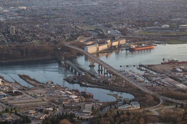 Vista aérea da ponte em North Vancouver