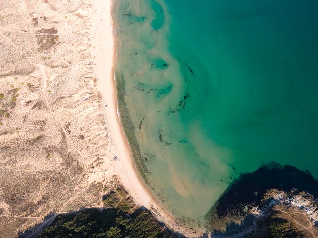 Vista aérea da praia de Arkutino, na Bulgária