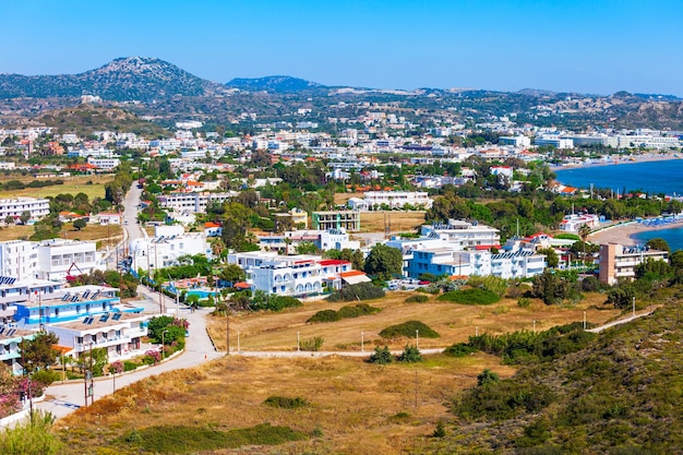 Vista aérea da praia de Faliraki, Rodes