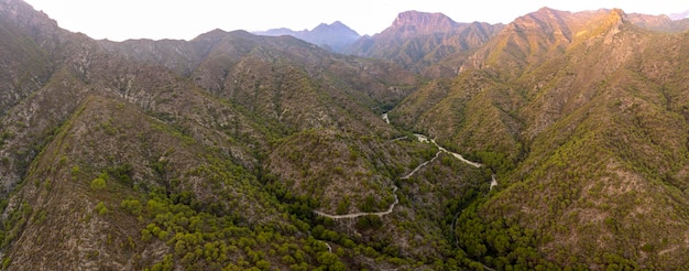 vista aérea das montanhas