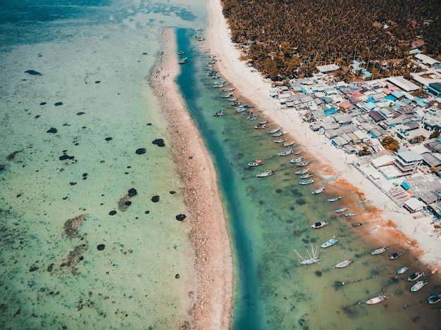 Vista aérea, de, bonito, tropicais, praia, e, mar