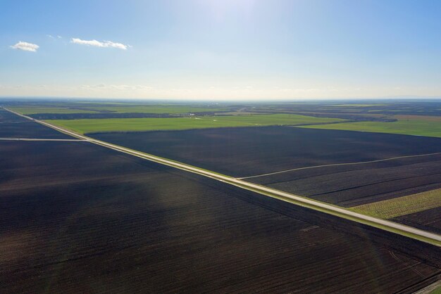 Vista aérea de campos agrícolas Green Field