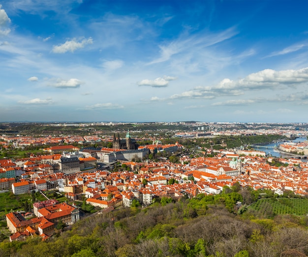 Vista aérea de Hradchany: a Catedral de São Vito (St. Vitt)