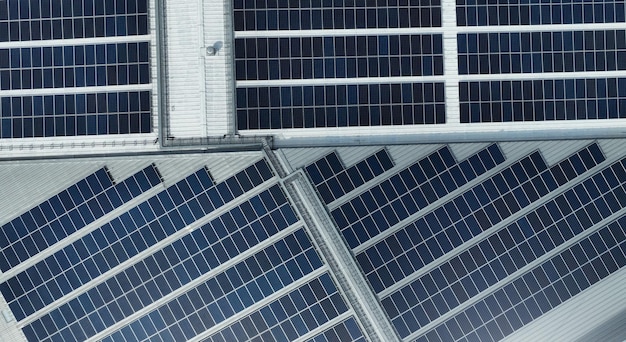 Vista aérea de painéis solares ou módulo fotovoltaico Energia solar para energia verde Sustentável