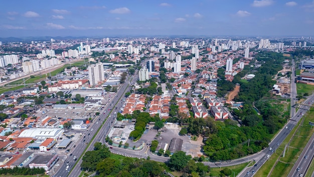 Vista aérea de São José dos Campos São Paulo Brasil Vista da interligação rodoviária