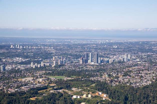 Vista aérea de uma paisagem urbana moderna Burnaby Vancouver BC Canadá