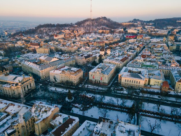 Vista aérea do centro da cidade nas férias de natal