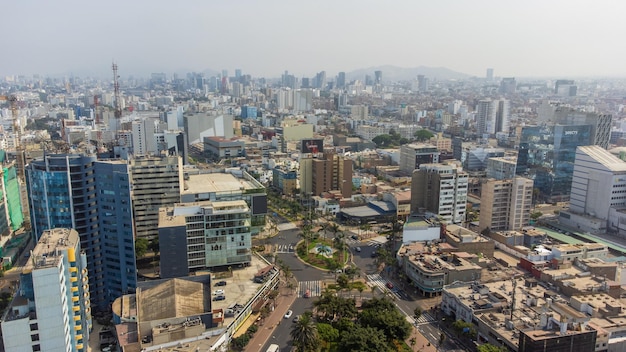 Vista aérea do distrito de Miraflores em Lima Peru