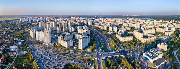 Vista aérea do distrito de troieshchyna de kiev ucrânia