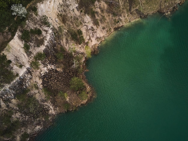 Vista aérea do drone Colunas de basalto Incrível paisagem industrial