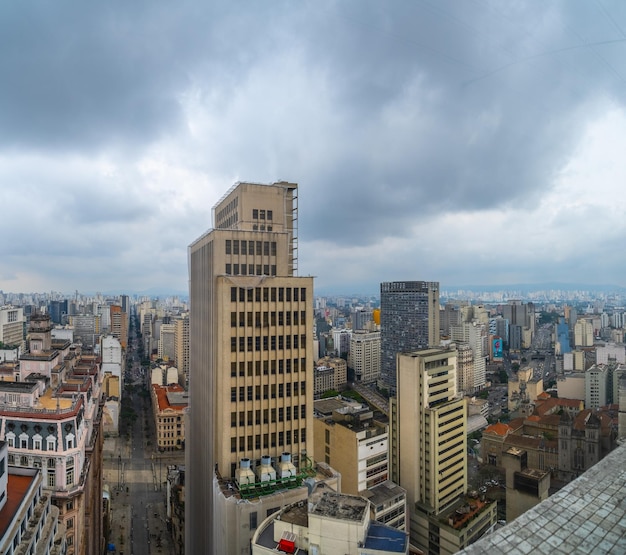 Vista aérea de los edificios en el centro de la ciudad de Sao Paulo, Brasil