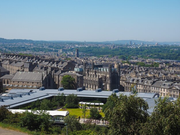 Vista aérea de Edimburgo desde Calton Hill