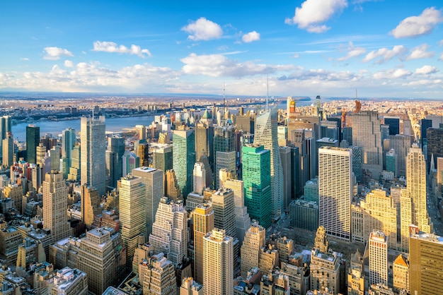 Vista aérea del horizonte de Manhattan, Ciudad de Nueva York en Estados Unidos